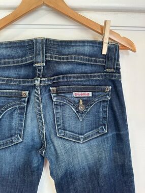 Vintage Y2K Hudson Low Rise Dark wash jeans 
Tagged 26